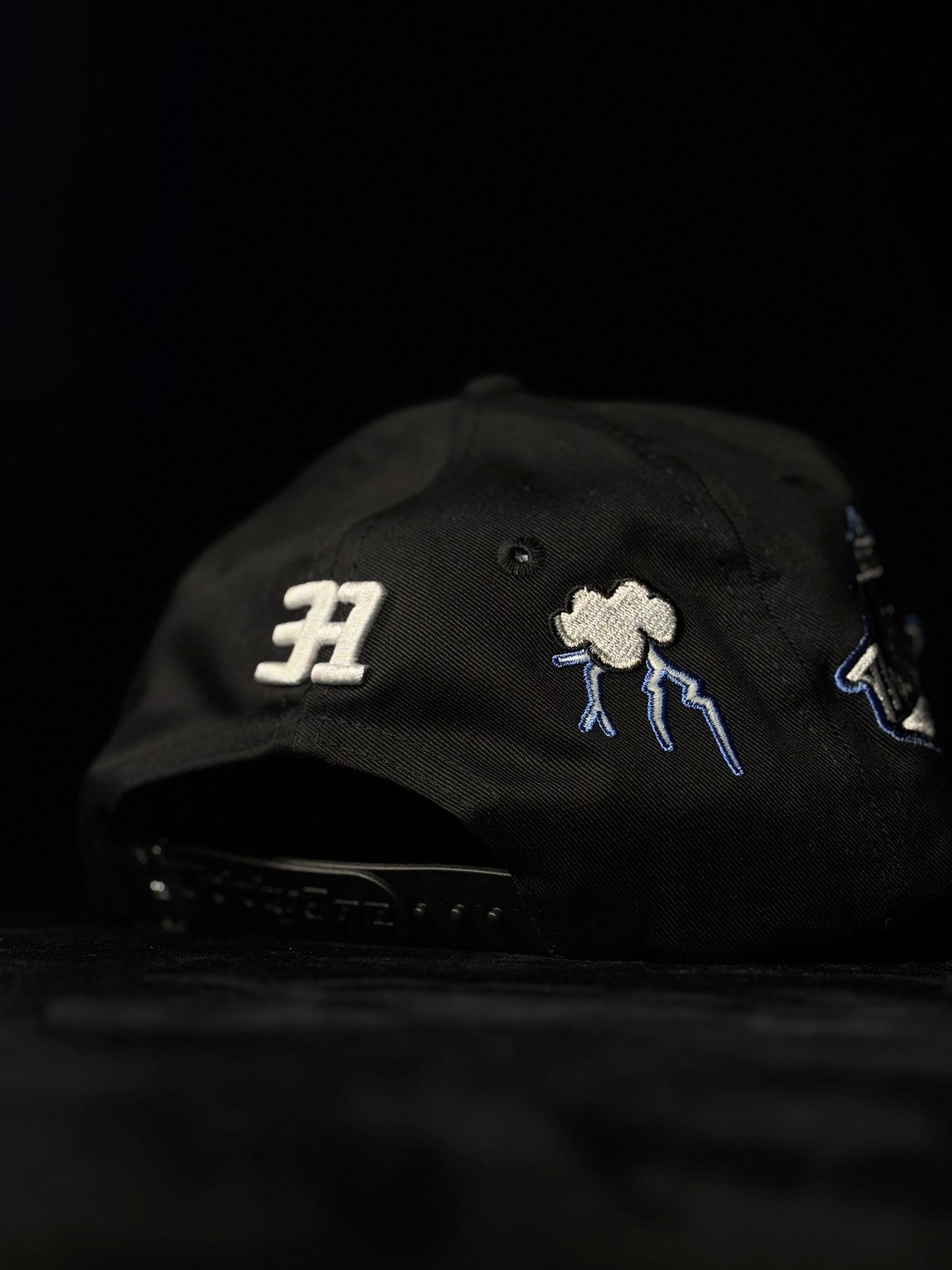 ThirtyOne Hats “LA Lightning”