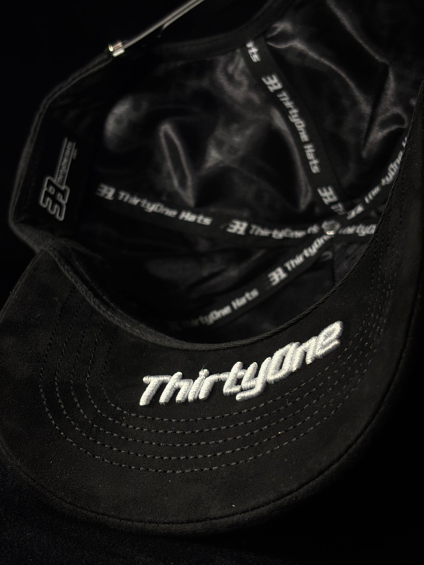 ThirtyOne Hats- NY Crystals