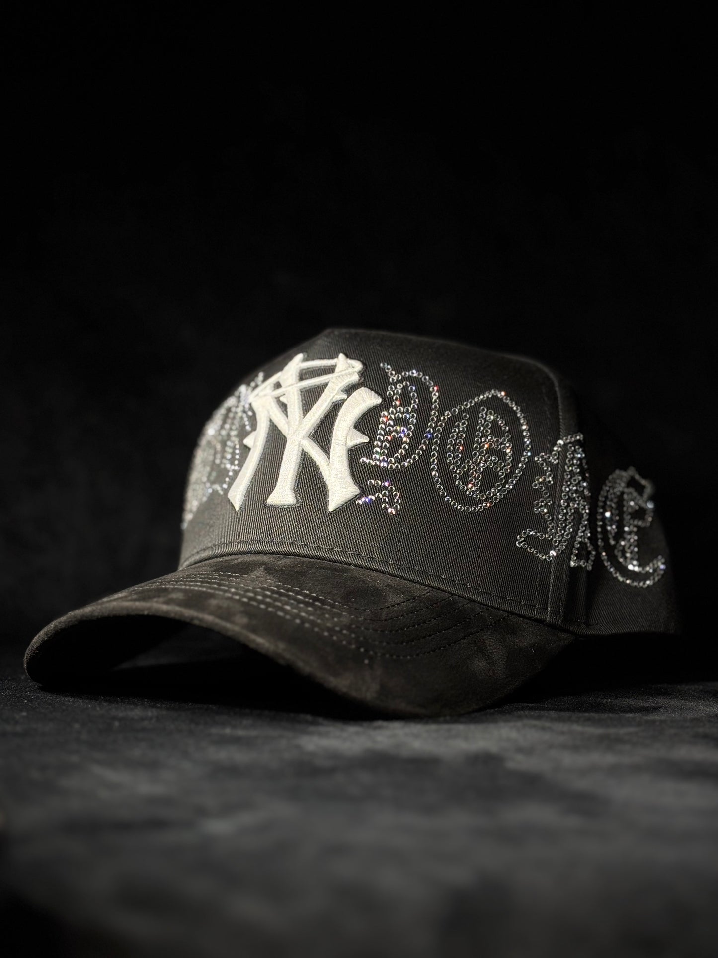 ThirtyOne Hats- NY Crystals