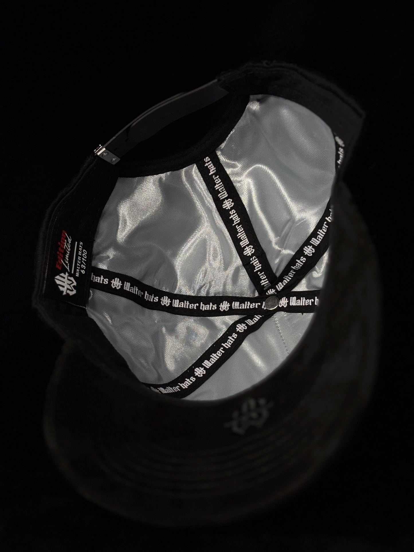 Walter Studios (Limited Edition)