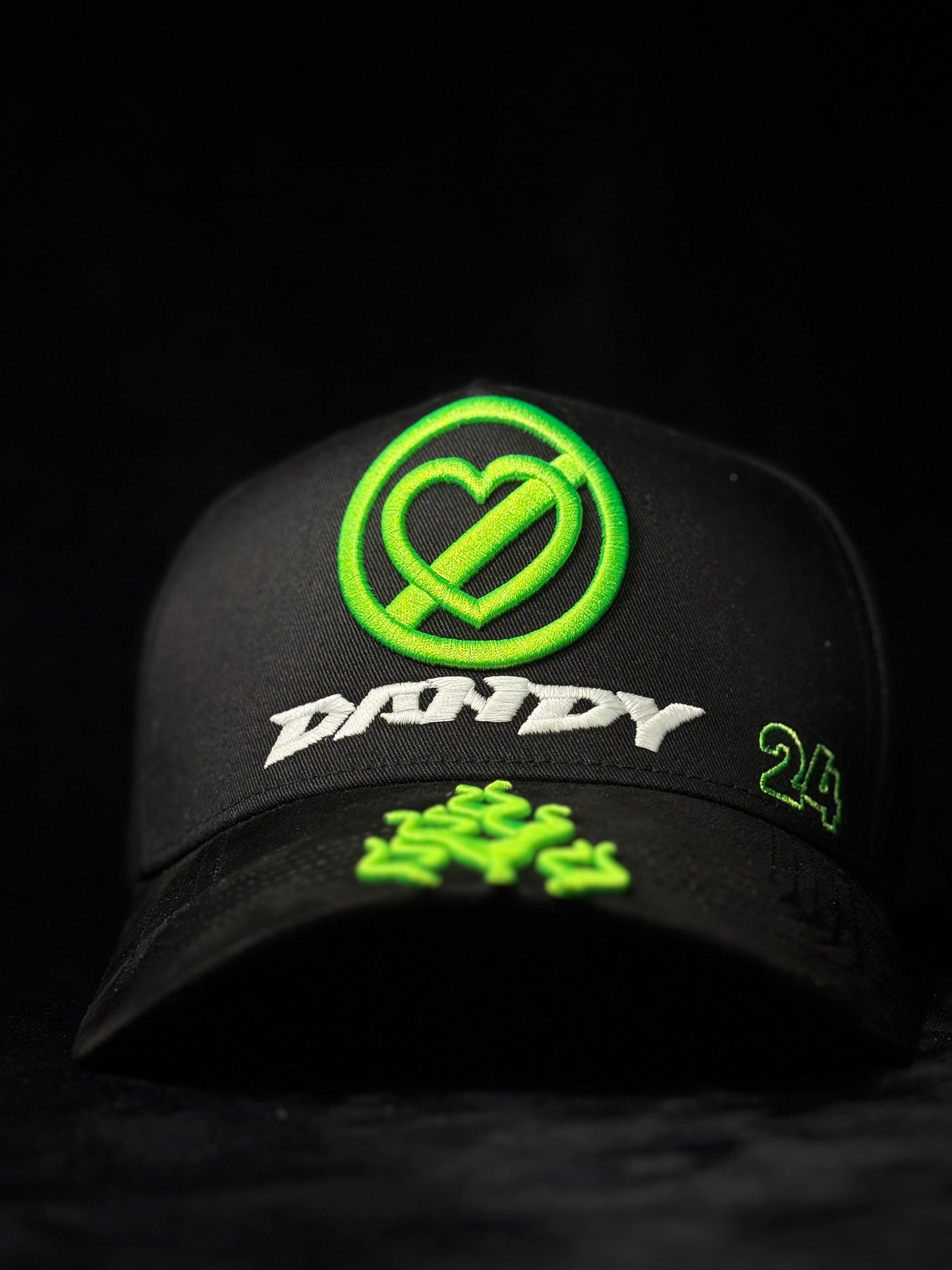 Dandy X Fuerza Regida “Pero No Te Enamores”