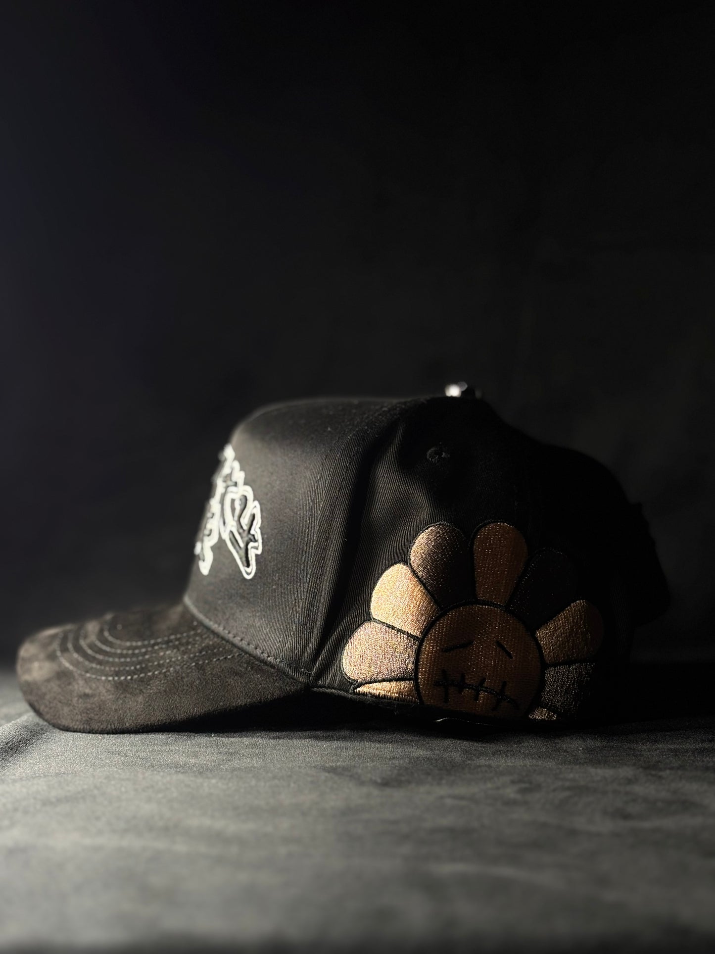 "Murakami" ThirtyOne Hats